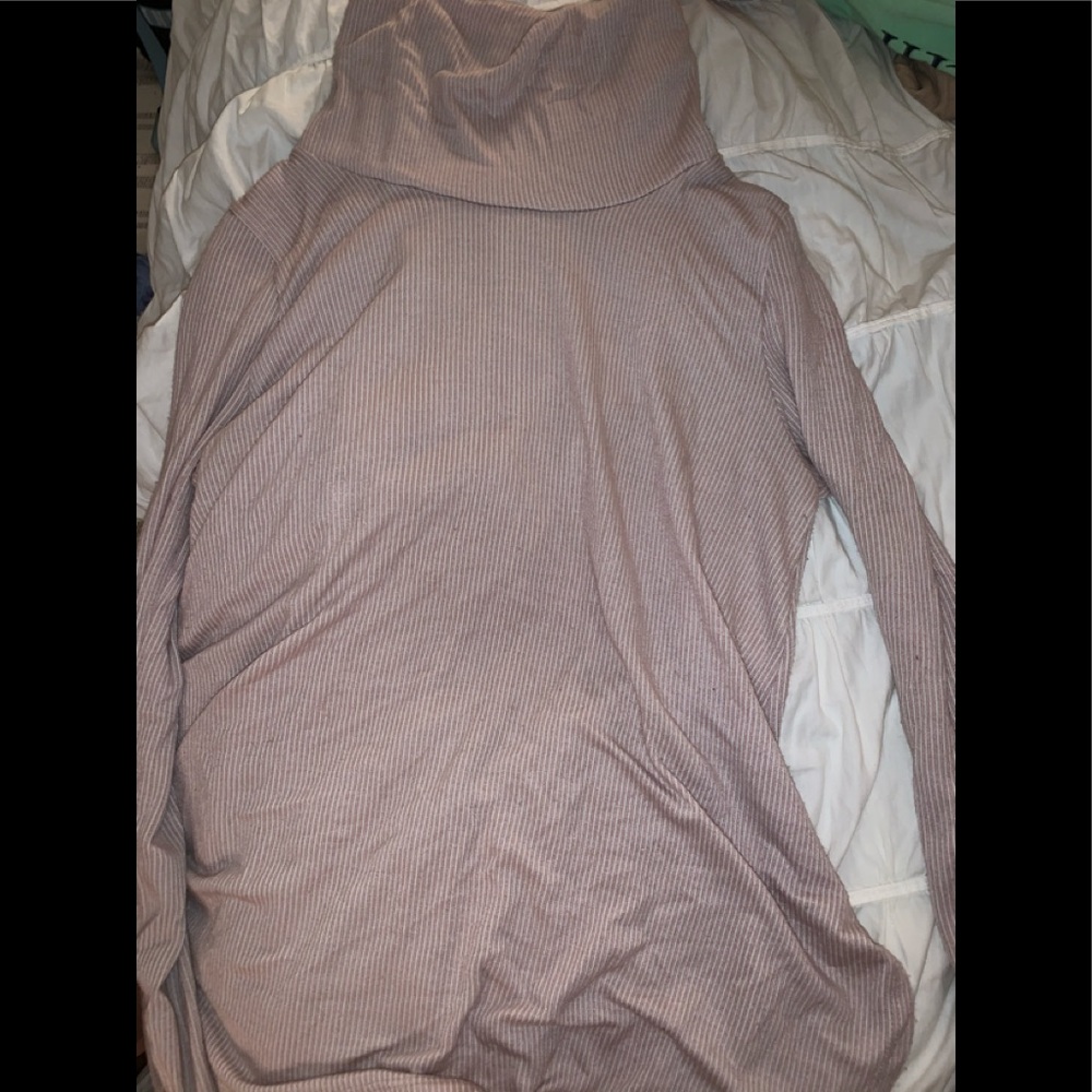 Long sleeve turtle neck